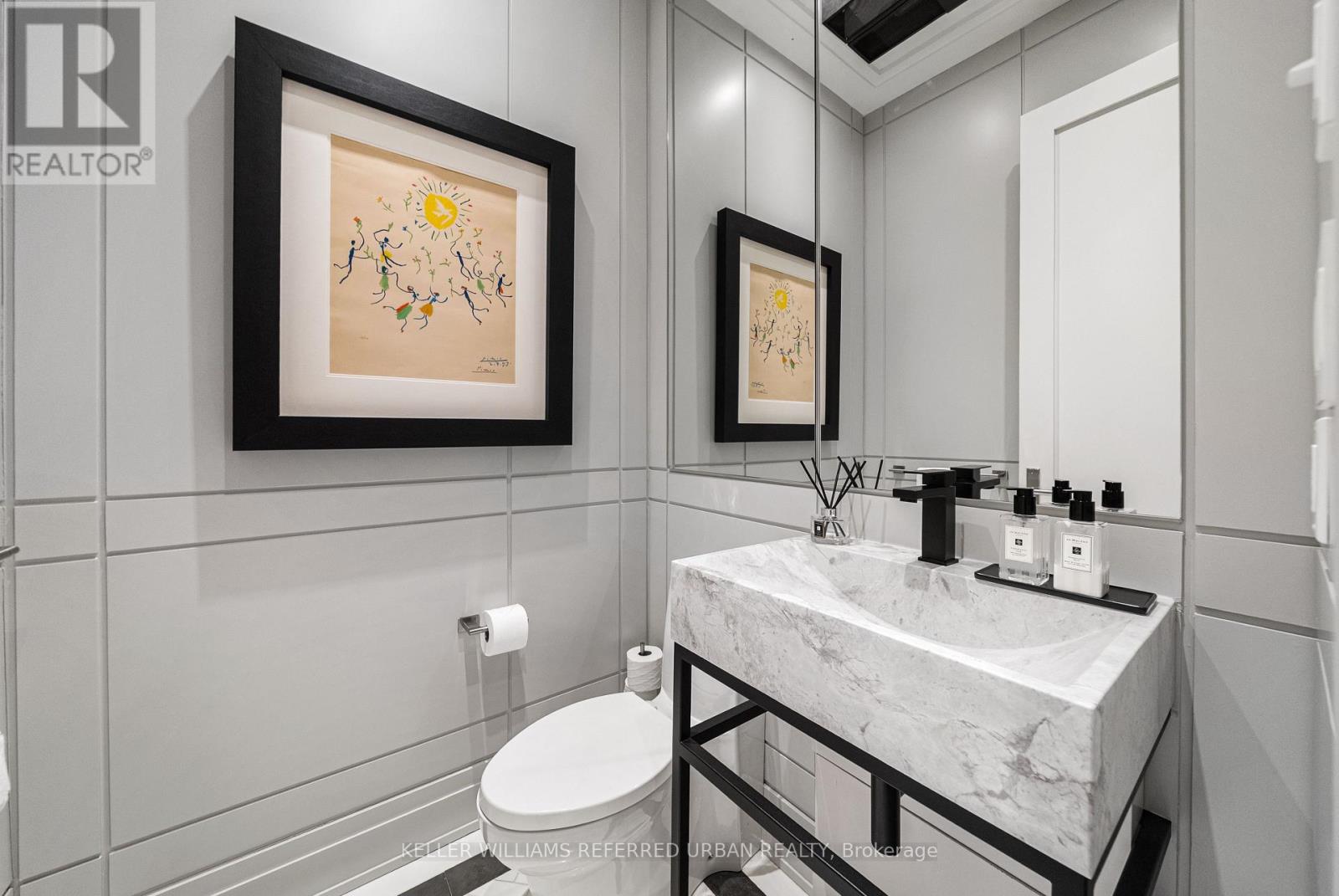 130 B Farnham Avenue, Toronto, Ontario  M4V 1H4 - Photo 26 - C12964354