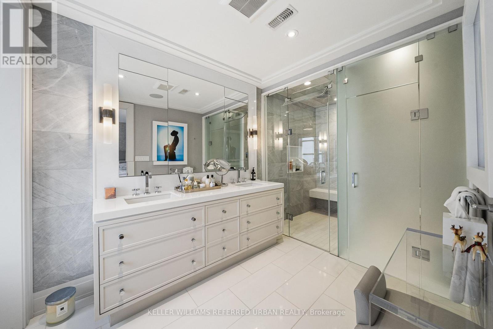 130 B Farnham Avenue, Toronto, Ontario  M4V 1H4 - Photo 30 - C12964354