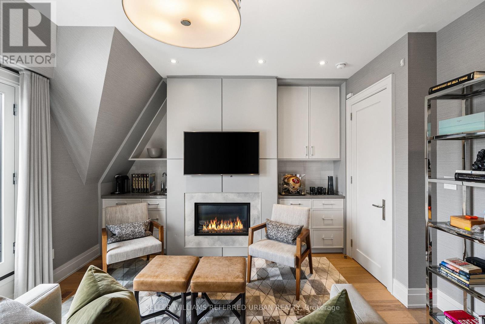 130 B Farnham Avenue, Toronto, Ontario  M4V 1H4 - Photo 38 - C12964354