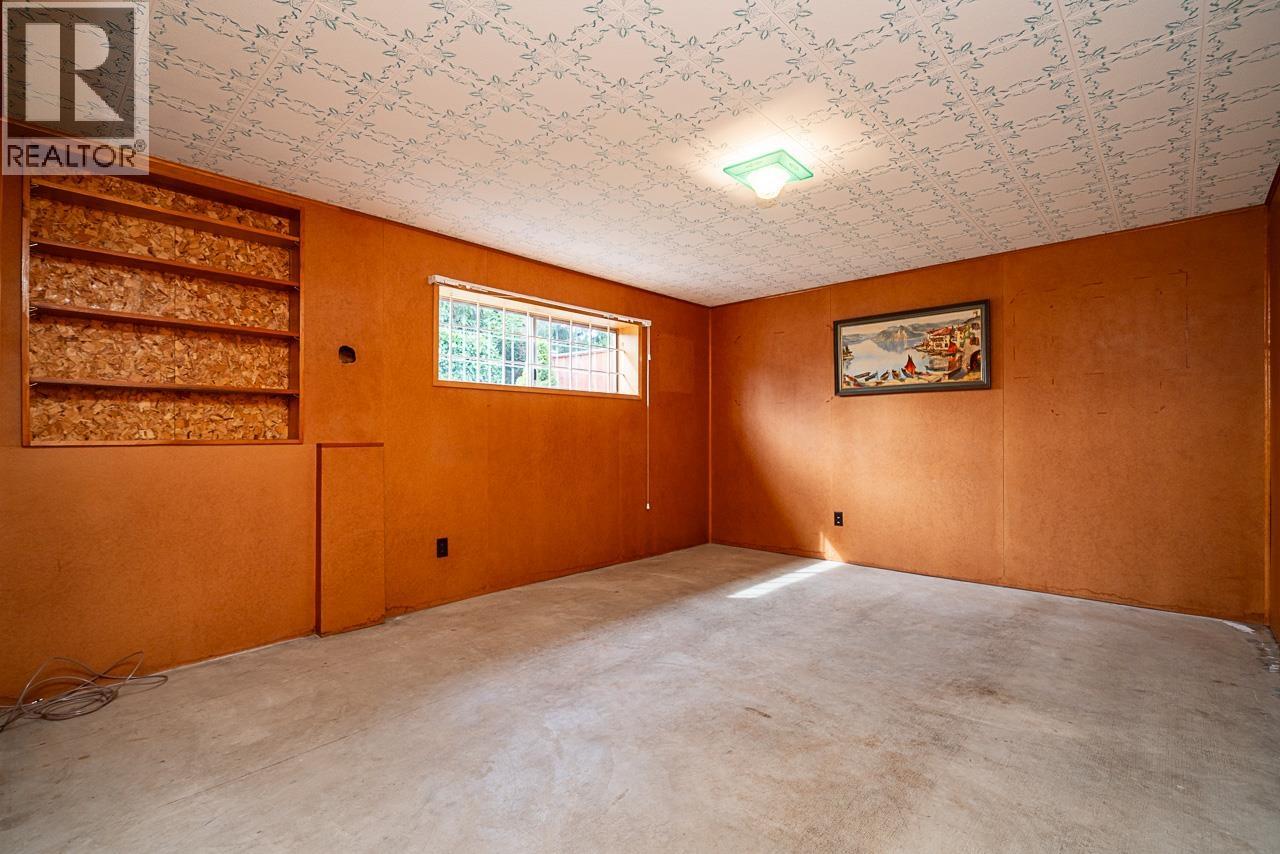 1634 Ross Road, North Vancouver, British Columbia  V7J 1V4 - Photo 22 - R3110908