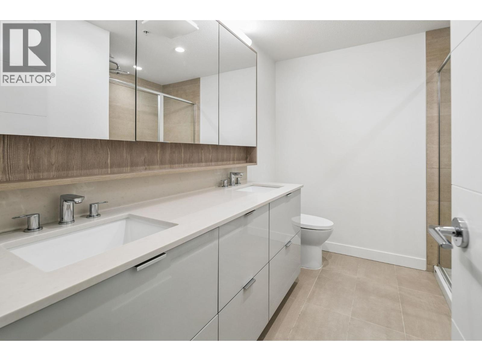 Th4 128 E 8th Street, North Vancouver, British Columbia V7L 0H2 - Photo 27 - R3110912