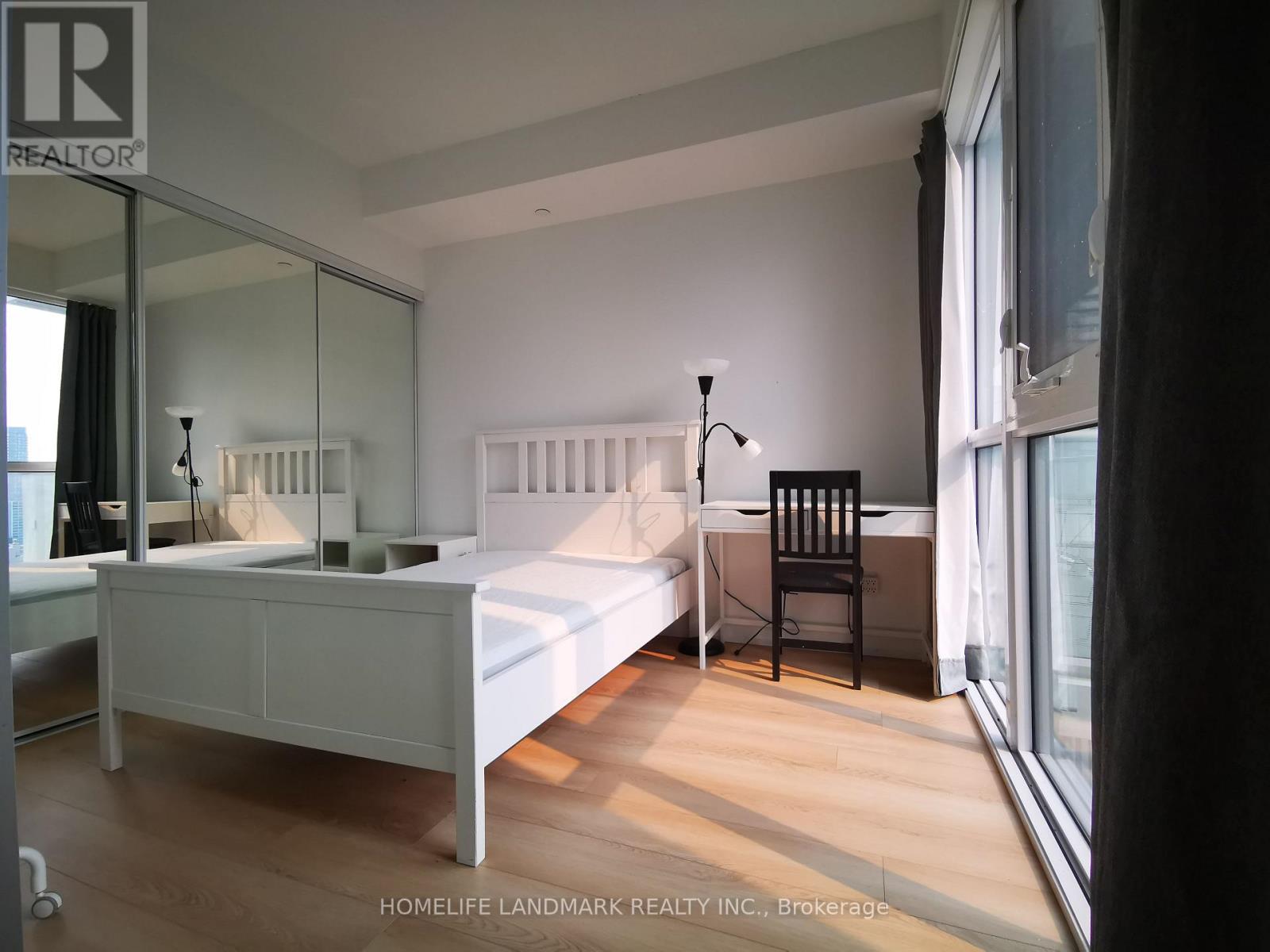 2309 - 7 Grenville Street, Toronto, Ontario  M4Y 0E9 - Photo 4 - C12993824