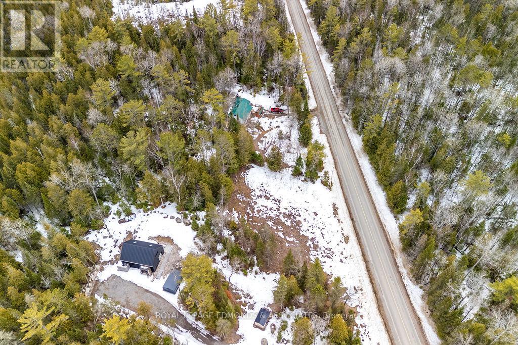 00 Rapid Road, Whitewater Region, Ontario K0J 2L0 - Photo 6 - X12993818