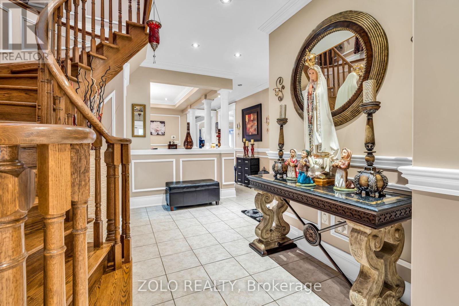 15 Ozner Crescent, Vaughan, Ontario  L4H 0E2 - Photo 4 - N12993838