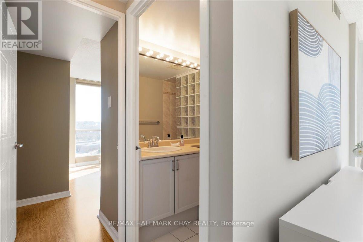 908 - 65 Ellen Street, Barrie, Ontario  L4N 3A5 - Photo 25 - S12993820