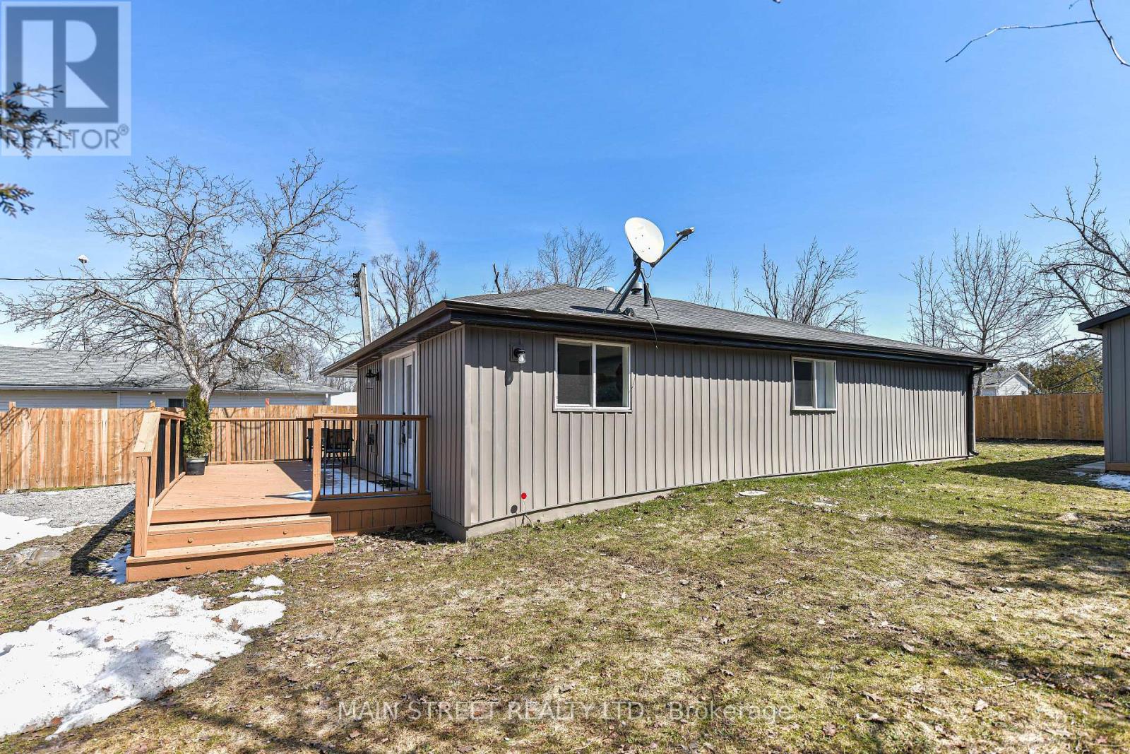 1079 Sylvan  Glen Drive, Ramara, Ontario  L0K 1B0 - Photo 4 - S12993842