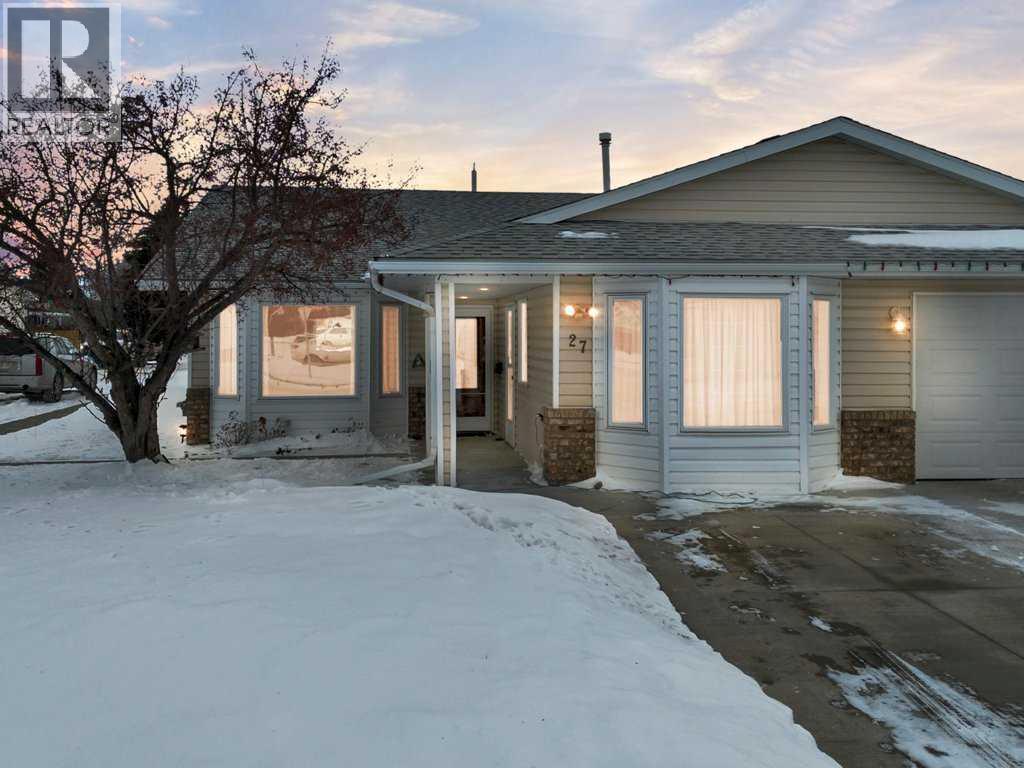 27 Ellis Street, Red Deer, Alberta  T4R 2C8 - Photo 2 - A2289758