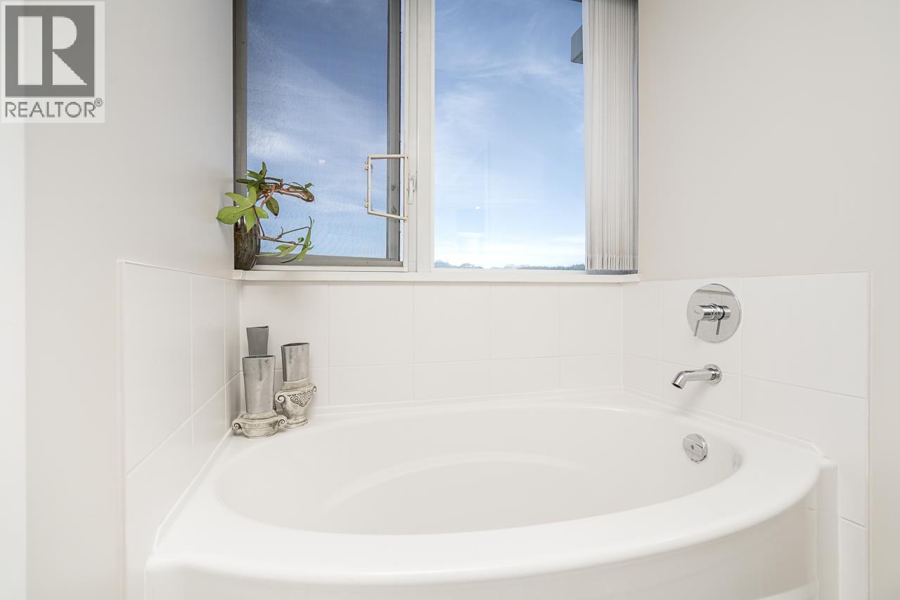 2303 660 Nootka Way, Port Moody, British Columbia  V3H 0B7 - Photo 24 - R3110739