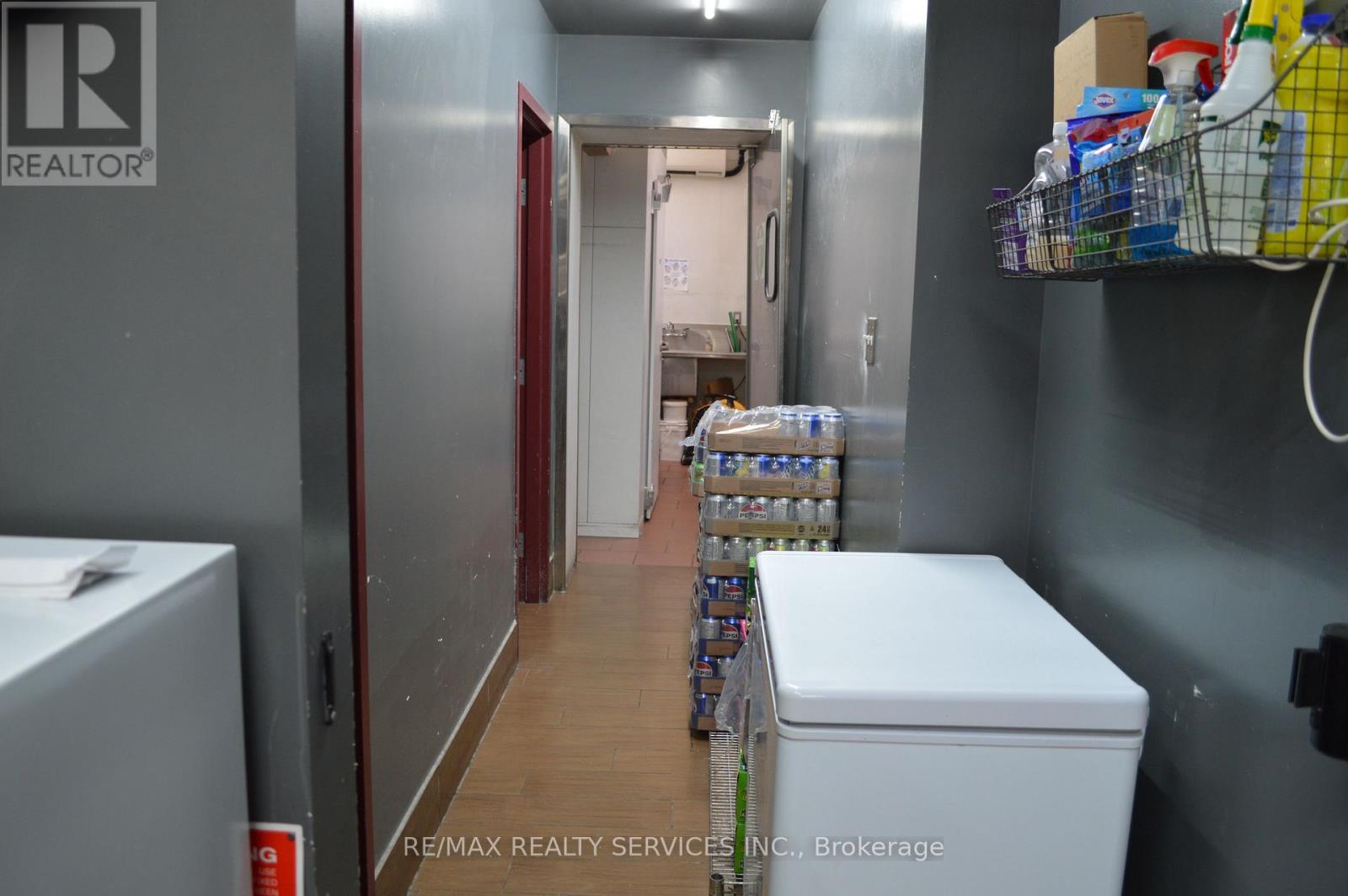 163 Main Street, North Perth, Ontario  N4W 1A2 - Photo 4 - X12993812