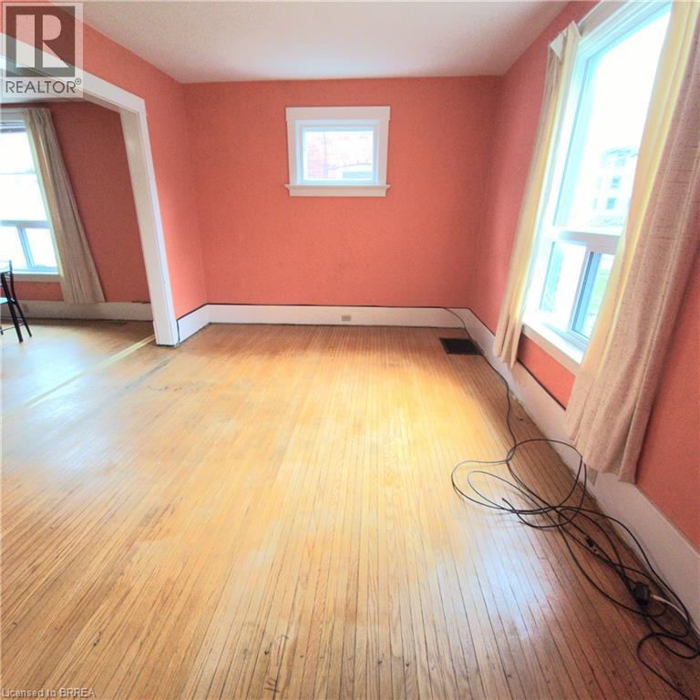 26 Willow Street, Paris, Ontario  N3L 2K6 - Photo 15 - 40820473