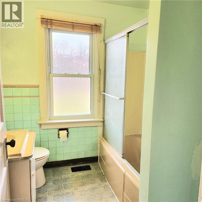 26 Willow Street, Paris, Ontario  N3L 2K6 - Photo 21 - 40820473