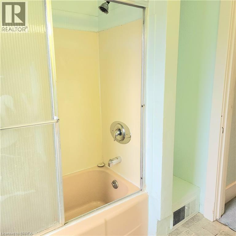 26 Willow Street, Paris, Ontario  N3L 2K6 - Photo 22 - 40820473