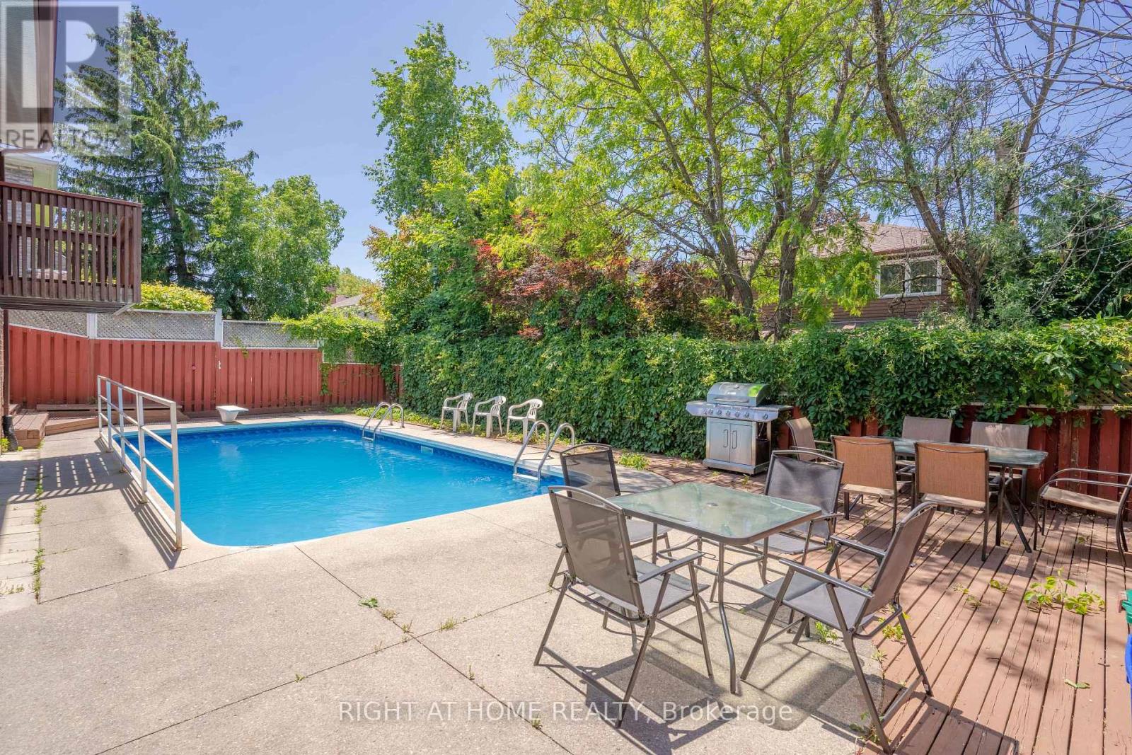 86 Howlett Avenue, Newmarket, Ontario  L3Y 5S5 - Photo 21 - N12829470