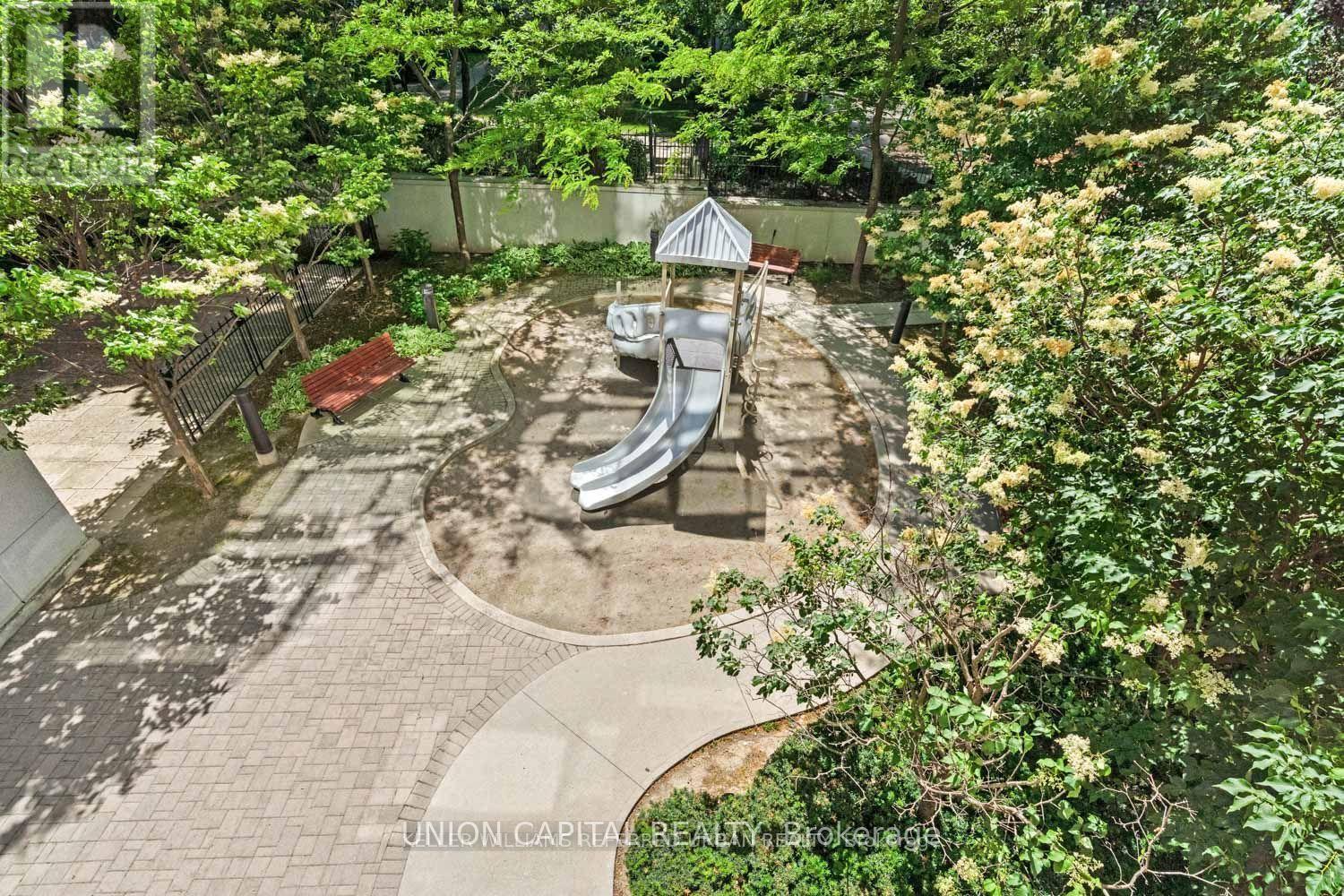 211 - 35 Hollywood Avenue, Toronto, Ontario  M2N 0A9 - Photo 37 - C12975548