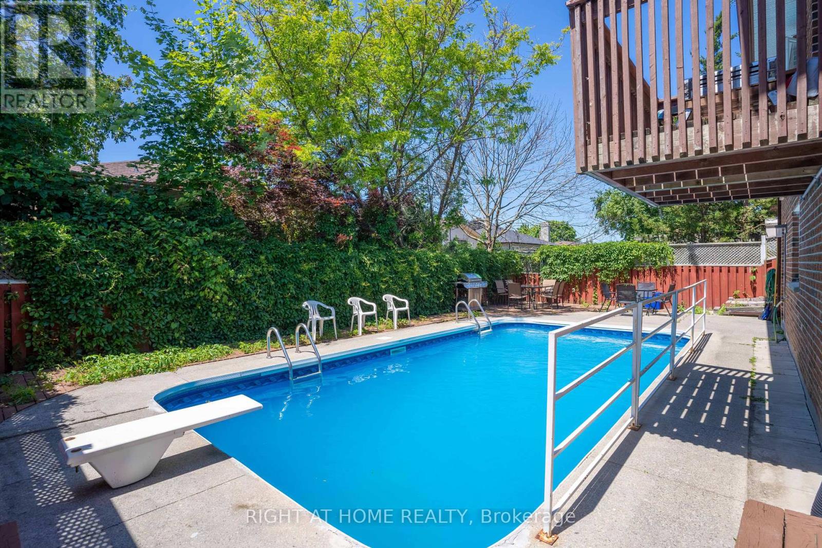 86 Howlett Avenue, Newmarket, Ontario  L3Y 5S5 - Photo 22 - N12829470