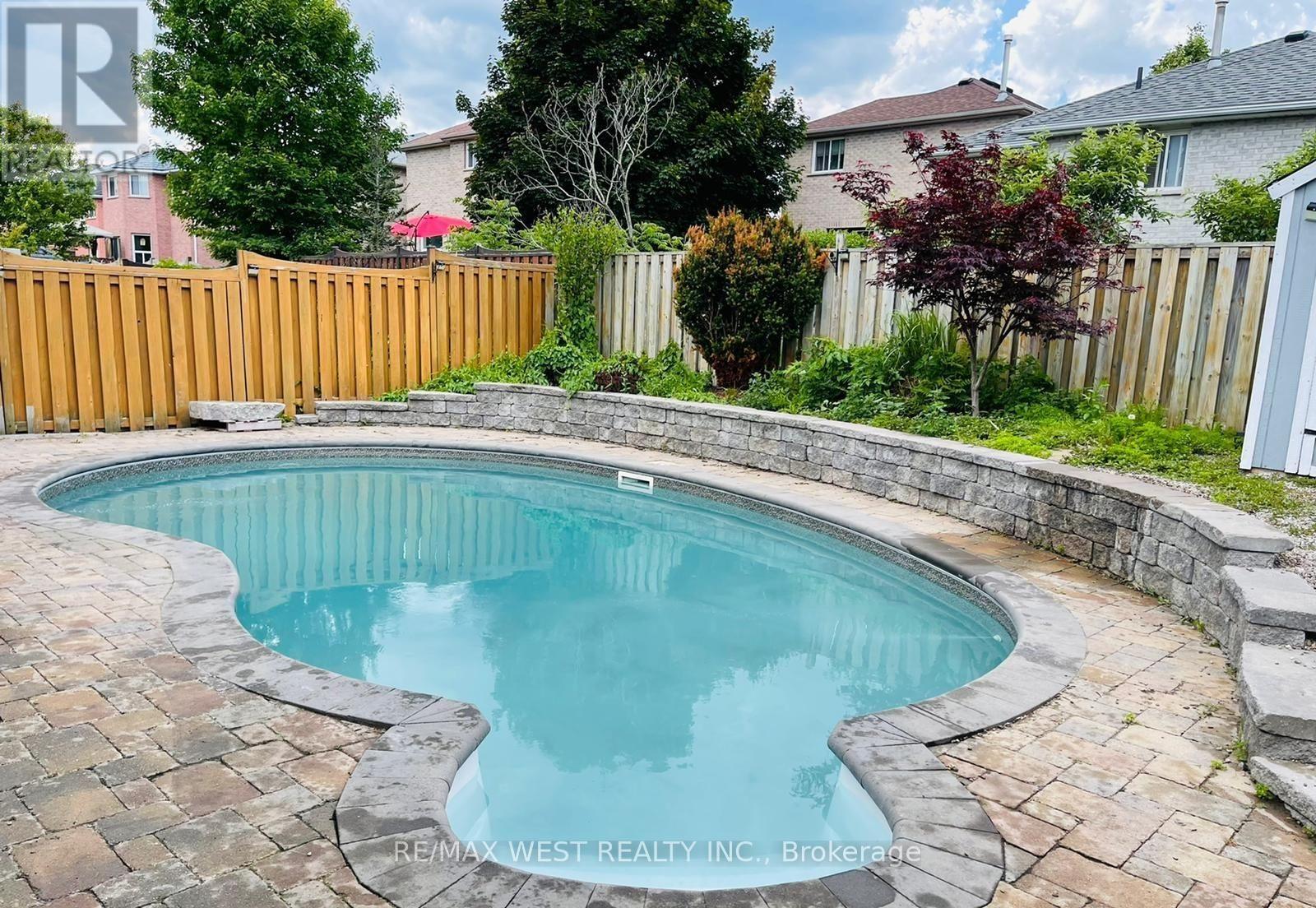 56 Livia Herman Way N, Barrie, Ontario  L4M 6X1 - Photo 35 - S12866768