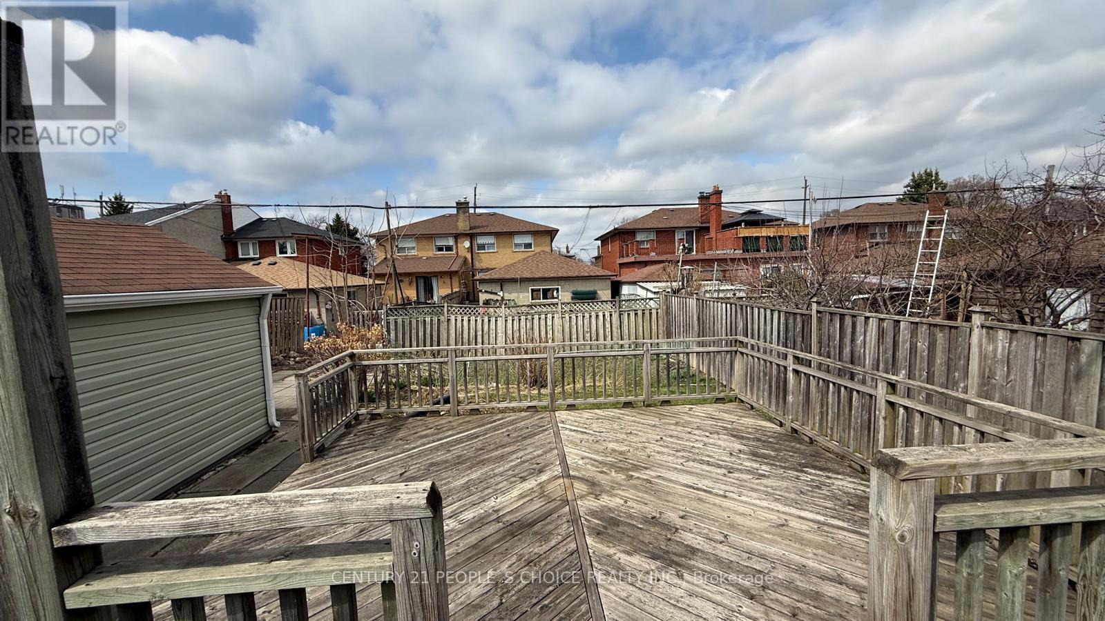 136 Northland Avenue, Toronto, Ontario  M6N 2E2 - Photo 13 - W12985878