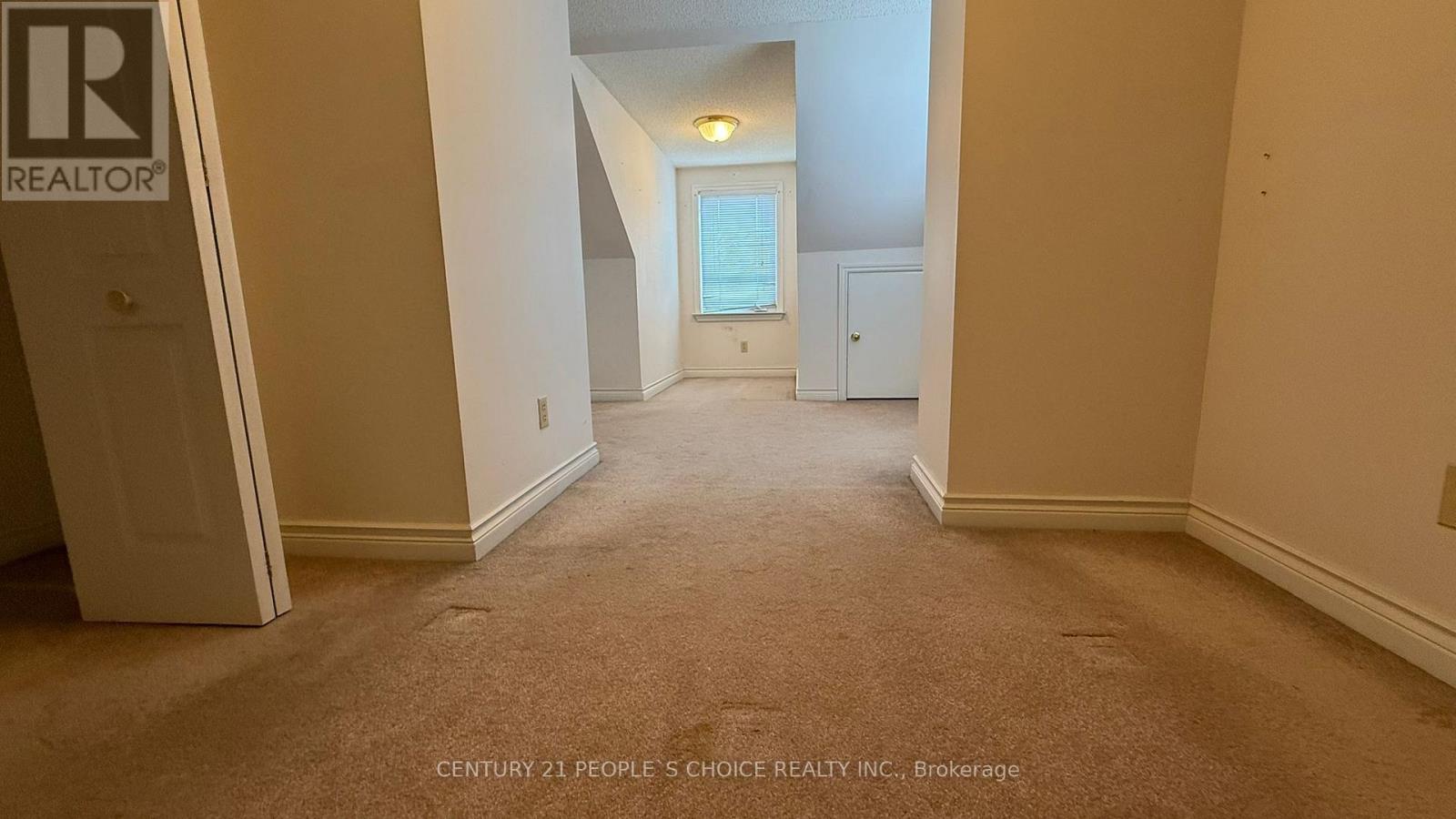 136 Northland Avenue, Toronto, Ontario  M6N 2E2 - Photo 8 - W12985878