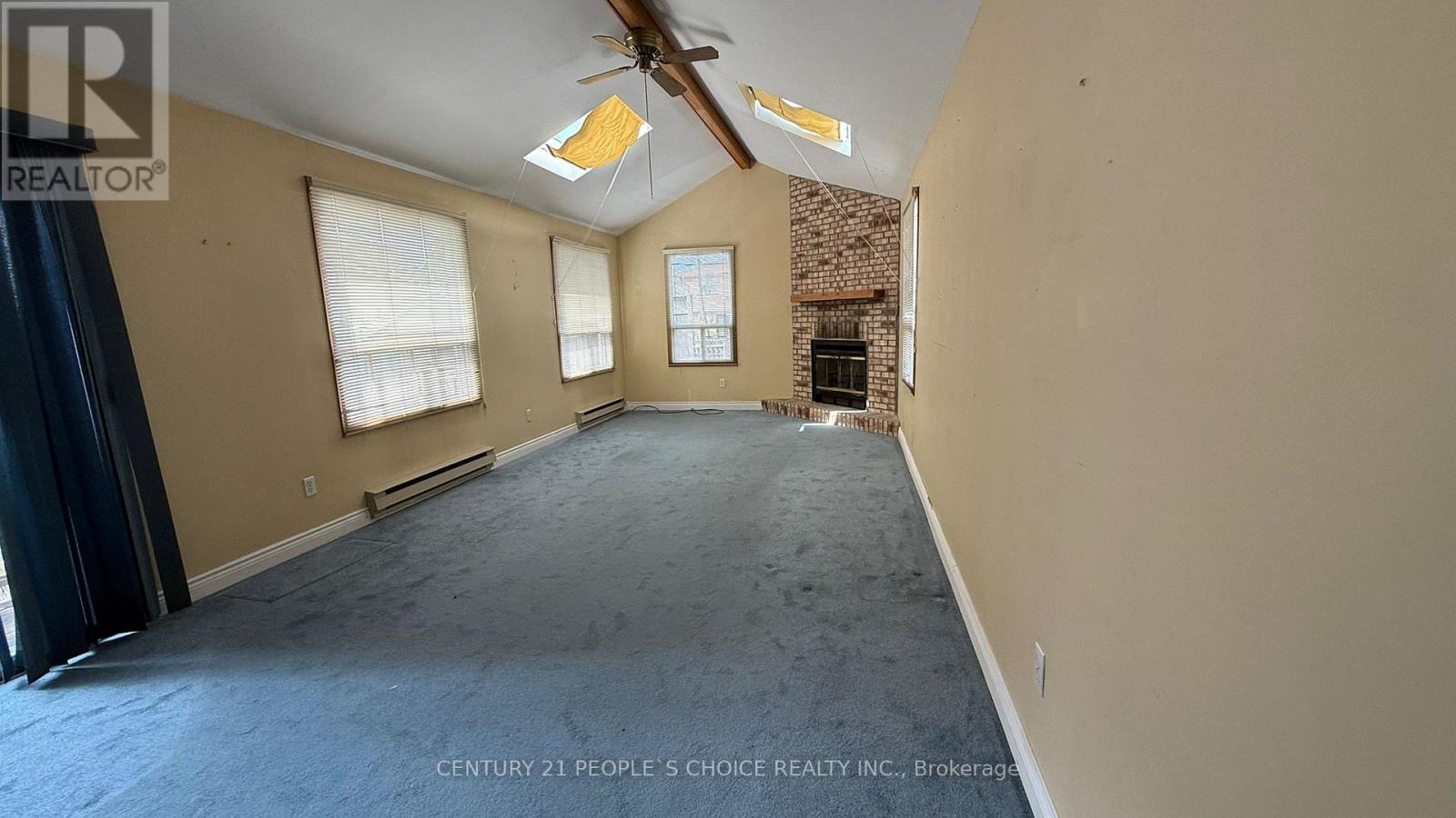 136 Northland Avenue, Toronto, Ontario  M6N 2E2 - Photo 9 - W12985878