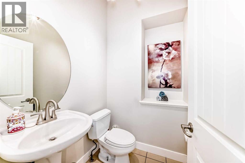 274 Kingsbury View SE, Airdrie, Alberta  T4A 0E7 - Photo 19 - A2295387