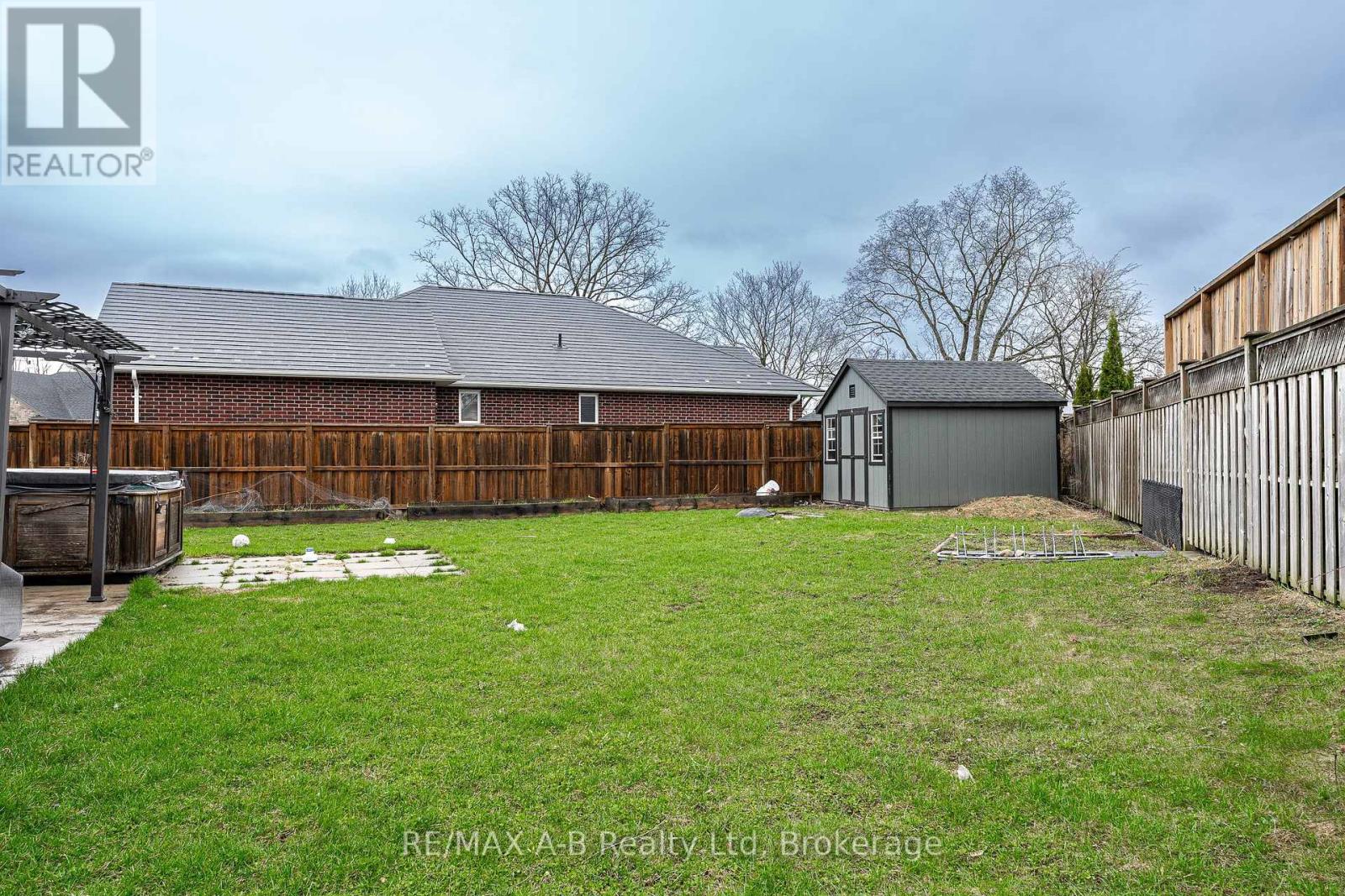 94 Wilson Court, St. Marys, Ontario  N4X 0B6 - Photo 34 - X12738114