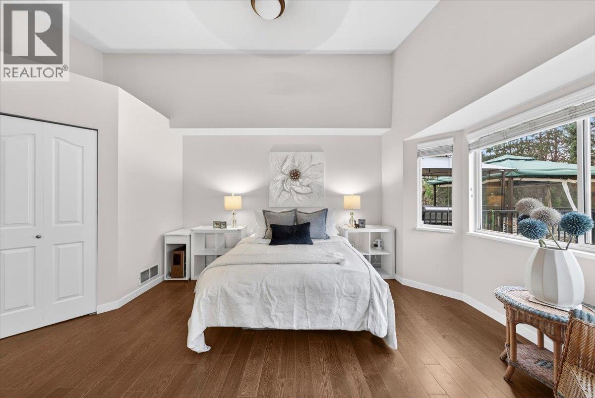 1422 Hockaday Street, Coquitlam, British Columbia  V3E 2X9 - Photo 12 - R3110833