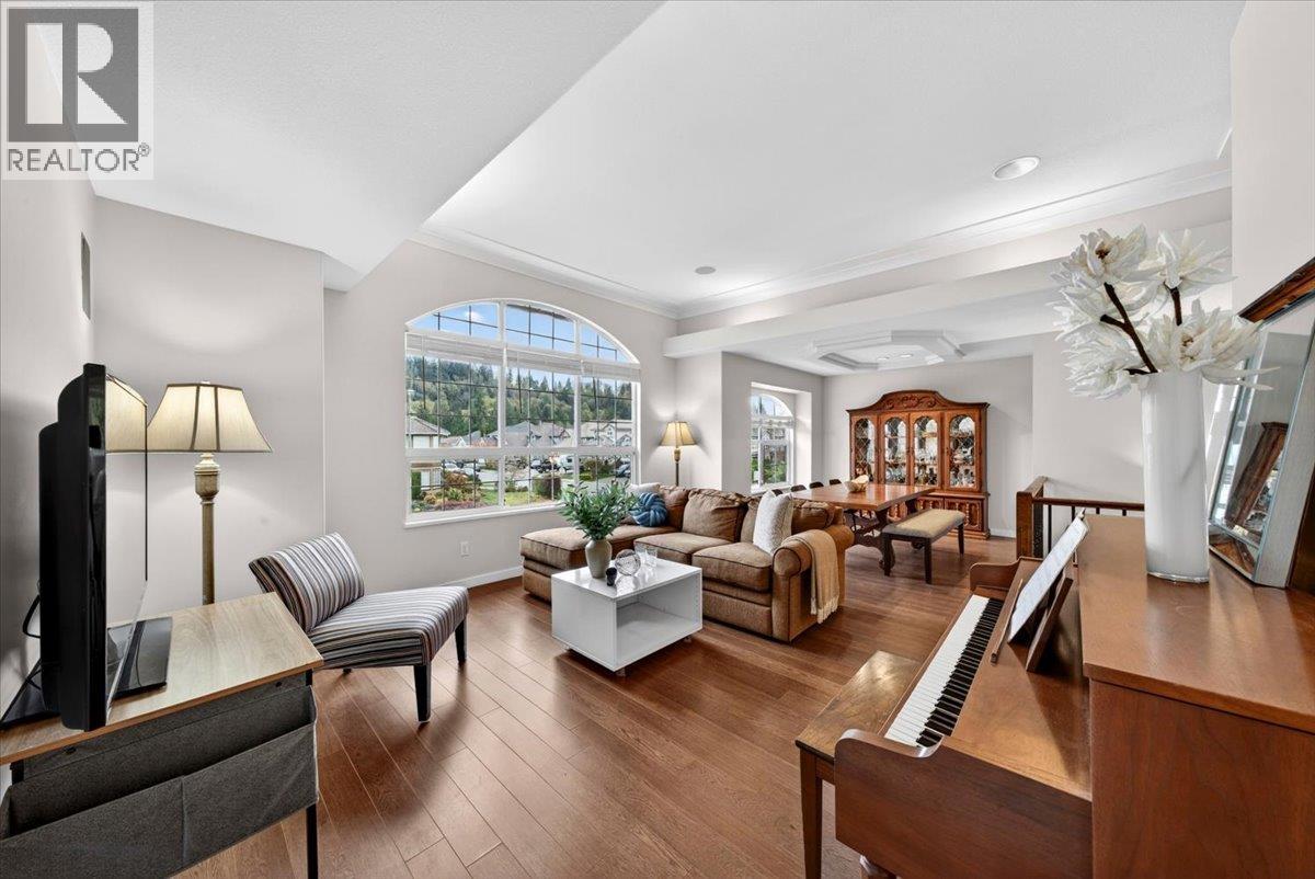 1422 Hockaday Street, Coquitlam, British Columbia  V3E 2X9 - Photo 8 - R3110833