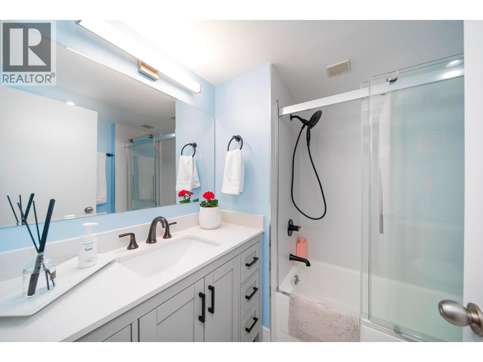 4096 Sunset Boulevard, North Vancouver, British Columbia  V7R 3Y8 - Photo 22 - R3110983