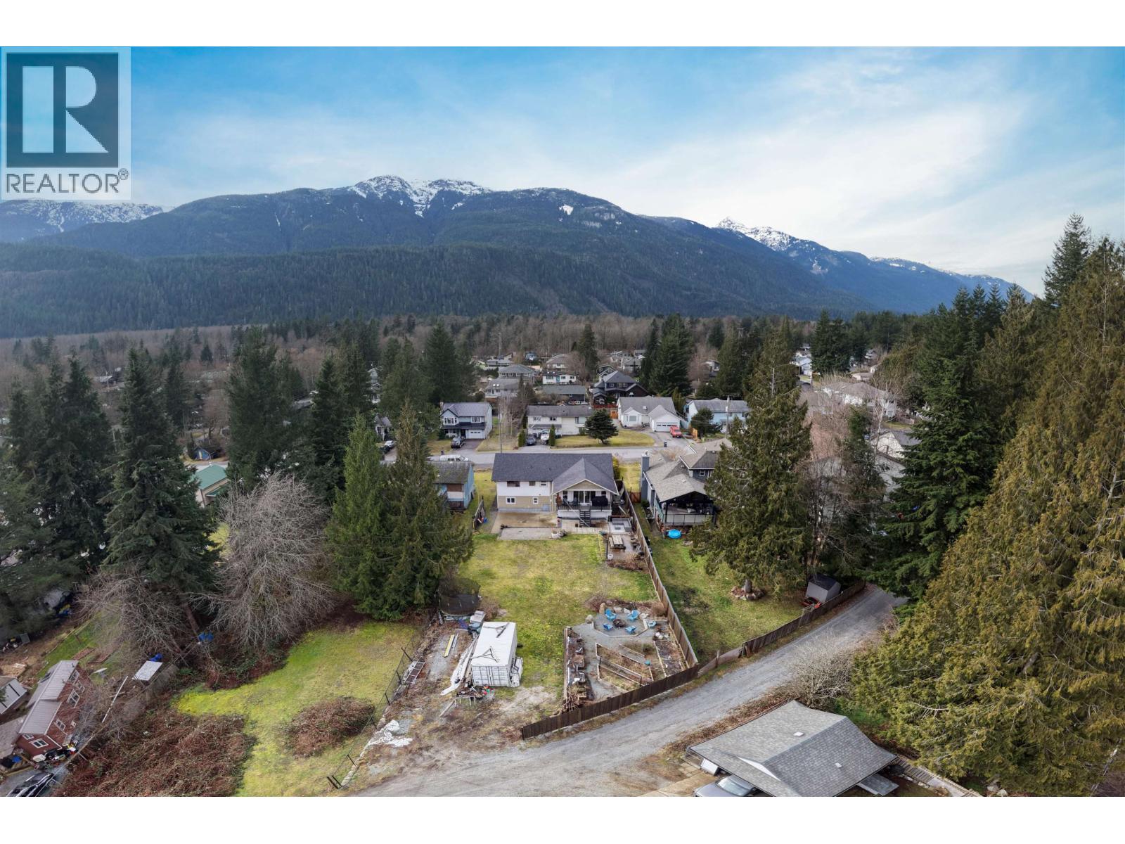 41852 Faith Road, Brackendale, British Columbia  V0N 1H0 - Photo 29 - R3110984