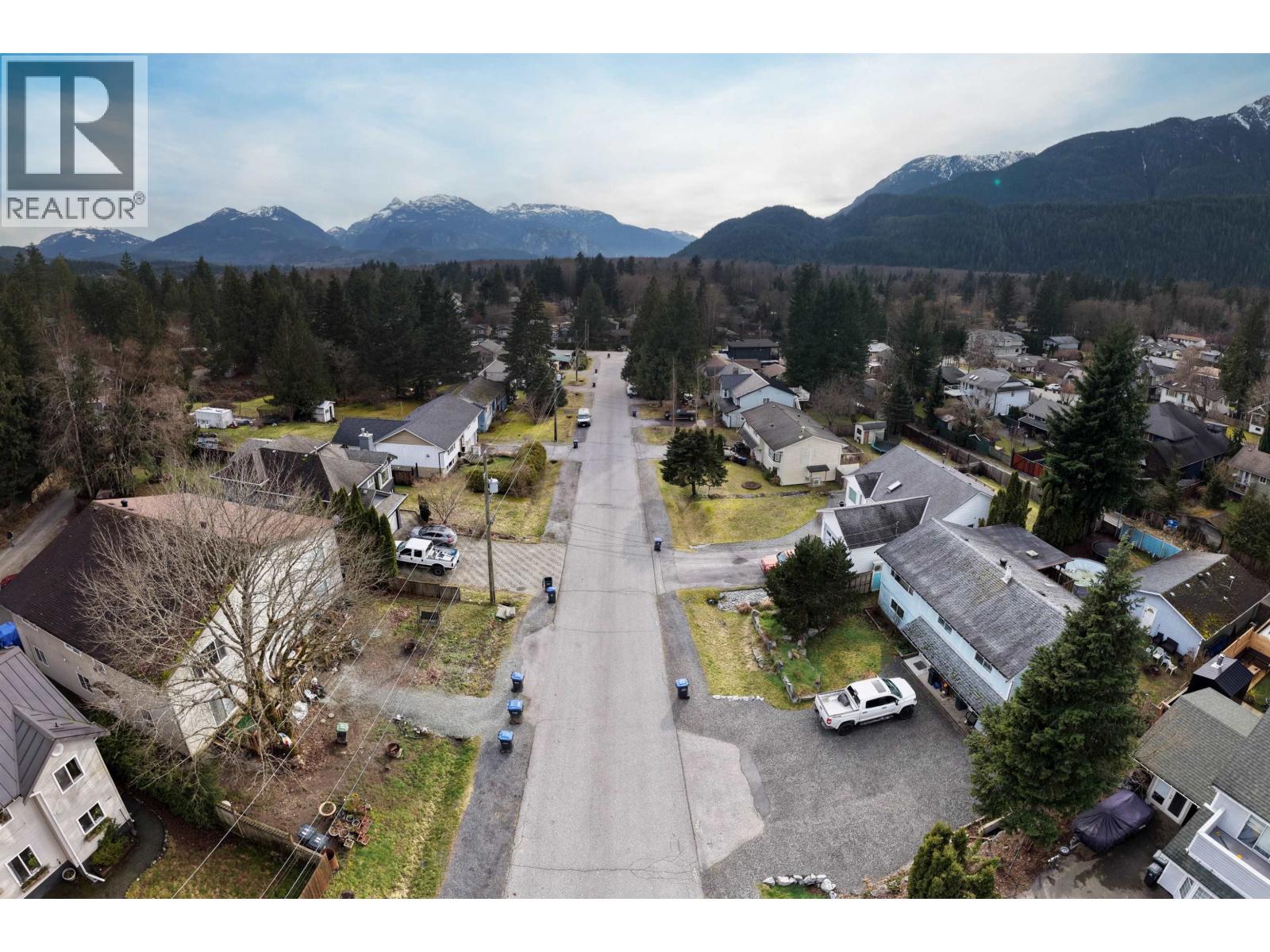 41852 Faith Road, Brackendale, British Columbia  V0N 1H0 - Photo 31 - R3110984