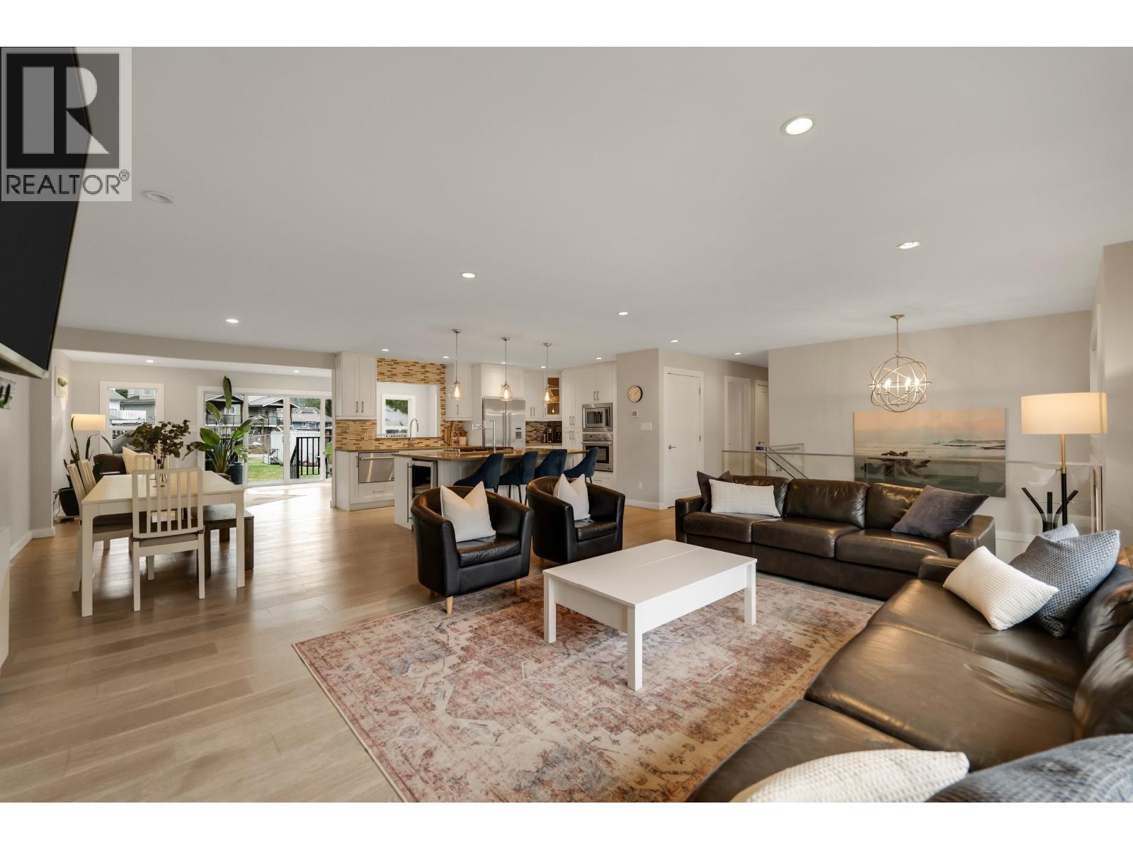 41852 Faith Road, Brackendale, British Columbia  V0N 1H0 - Photo 4 - R3110984