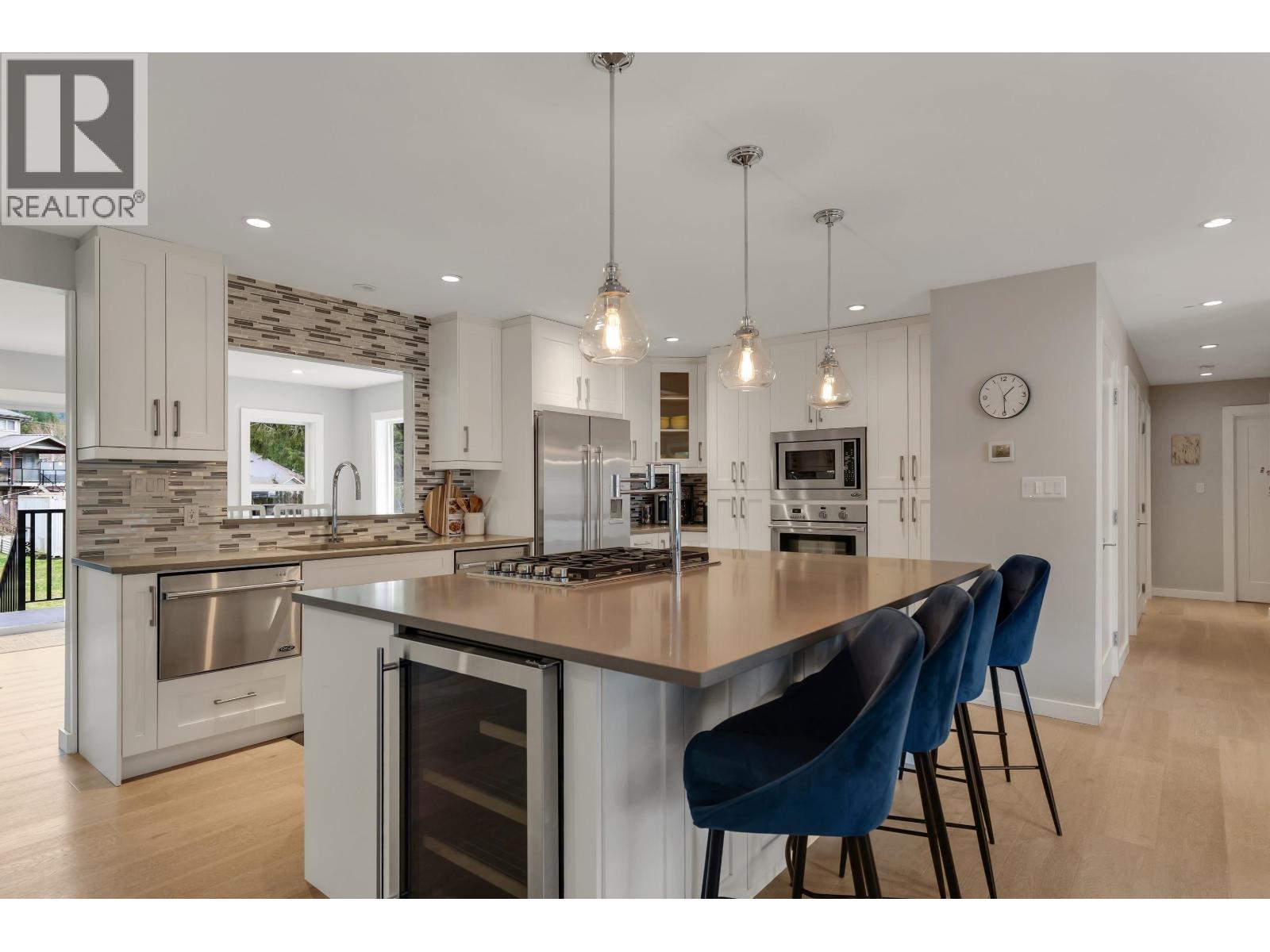 41852 Faith Road, Brackendale, British Columbia  V0N 1H0 - Photo 7 - R3110984