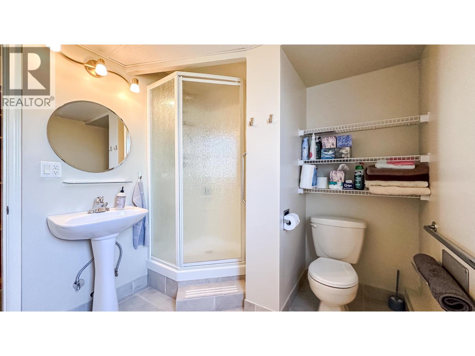 6468 Azure Road, Richmond, British Columbia  V7C 2R9 - Photo 19 - R3110986