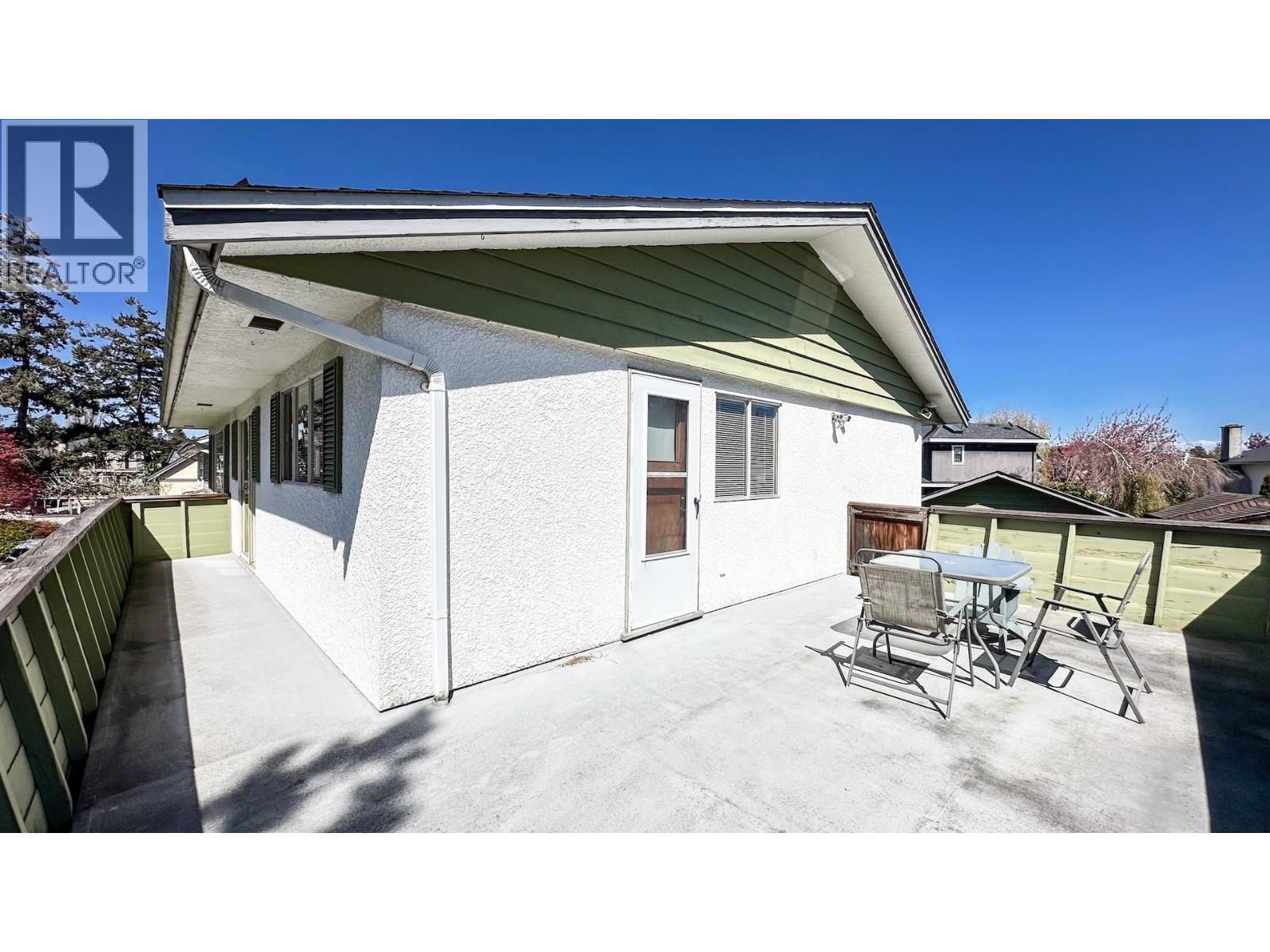 6468 Azure Road, Richmond, British Columbia  V7C 2R9 - Photo 22 - R3110986