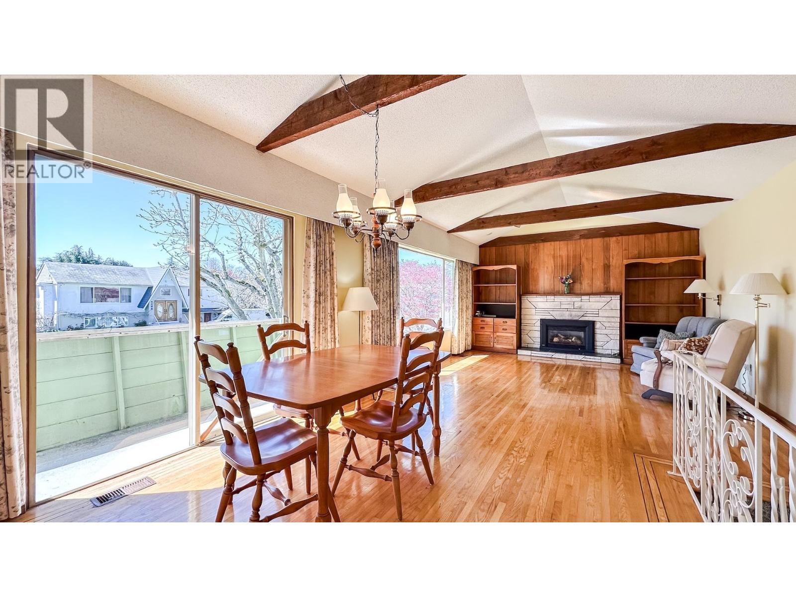 6468 Azure Road, Richmond, British Columbia  V7C 2R9 - Photo 3 - R3110986