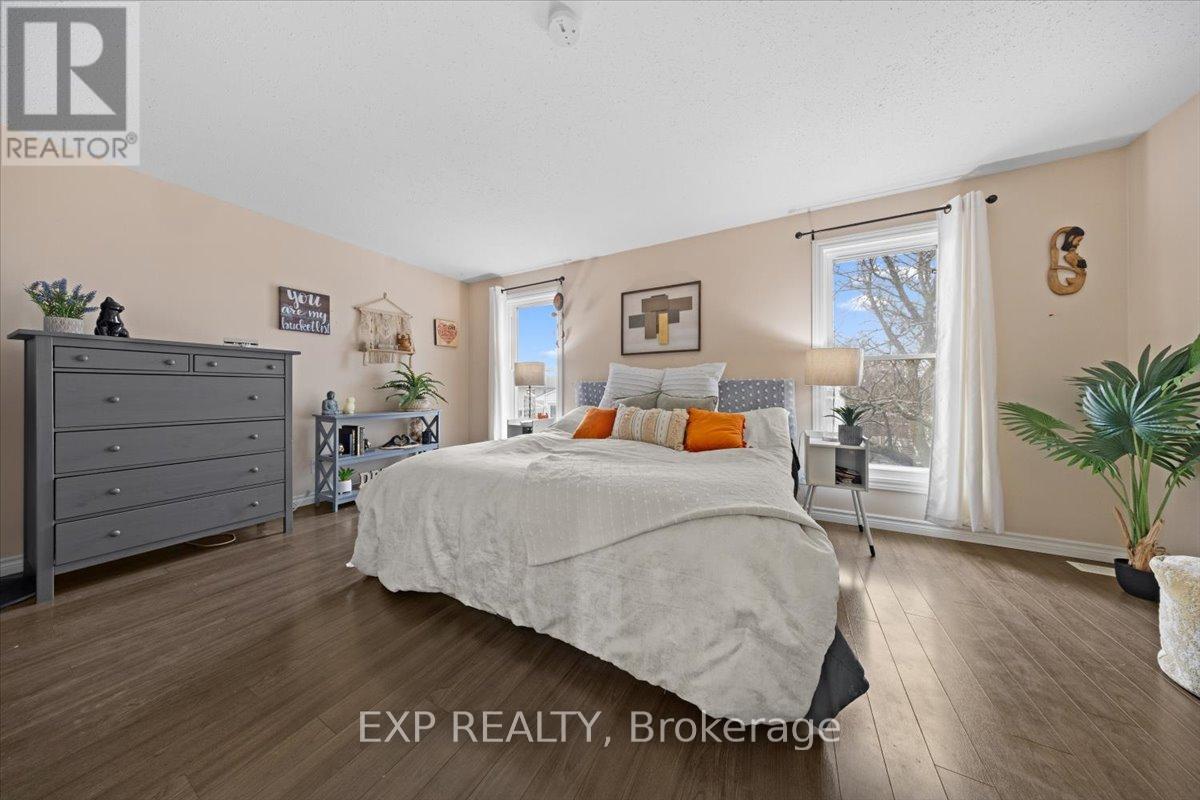 D - 284 Dalehurst Drive, Ottawa, Ontario  K2G 4J5 - Photo 25 - X12993858