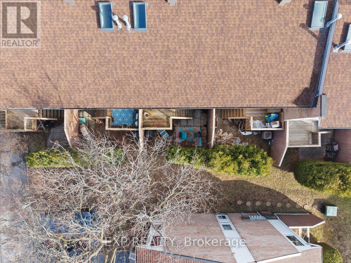D - 284 Dalehurst Drive, Ottawa, Ontario  K2G 4J5 - Photo 30 - X12993858