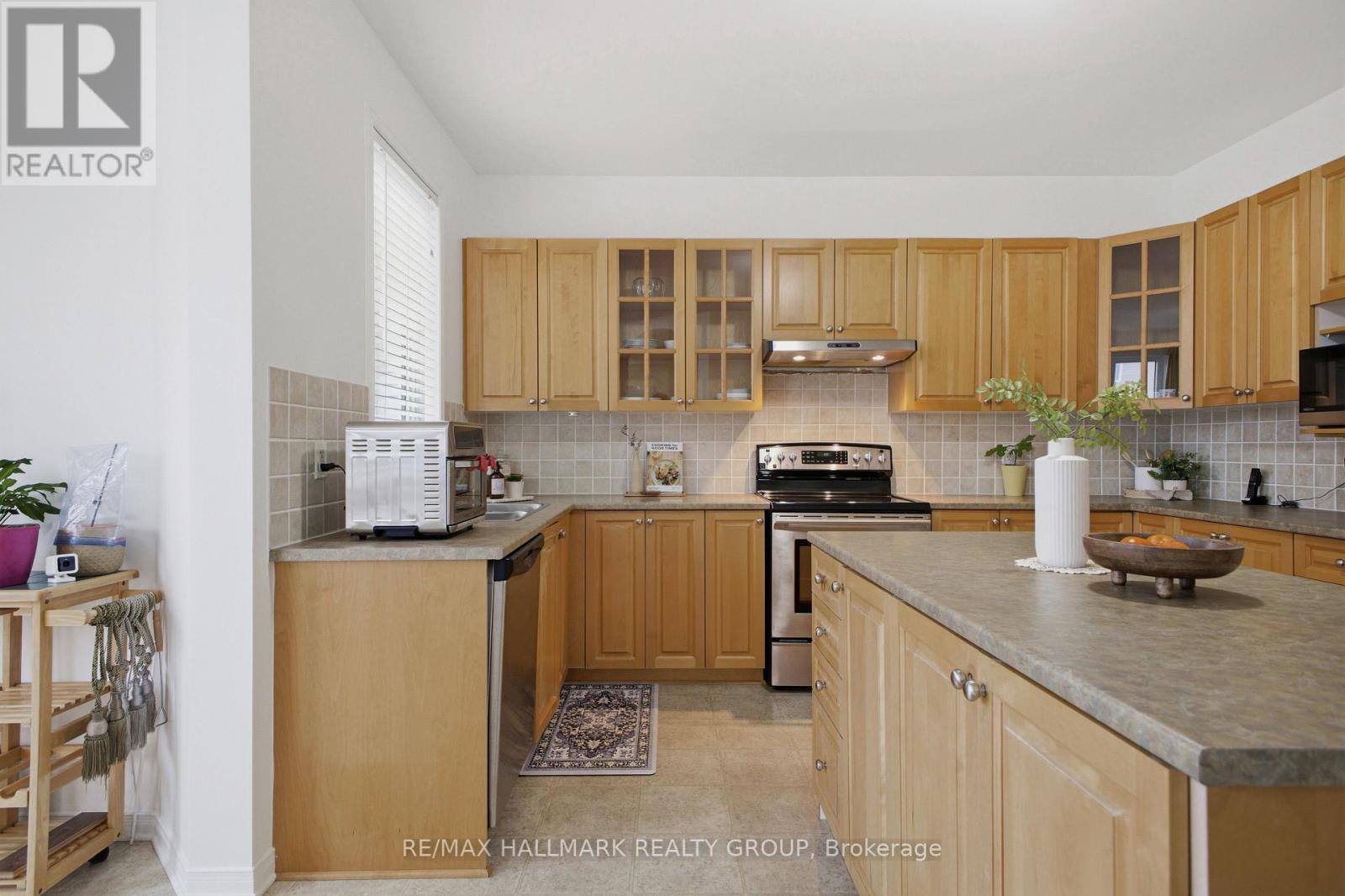 747 Larcastle Circle, Ottawa, Ontario  K4A 4Z2 - Photo 15 - X12993868