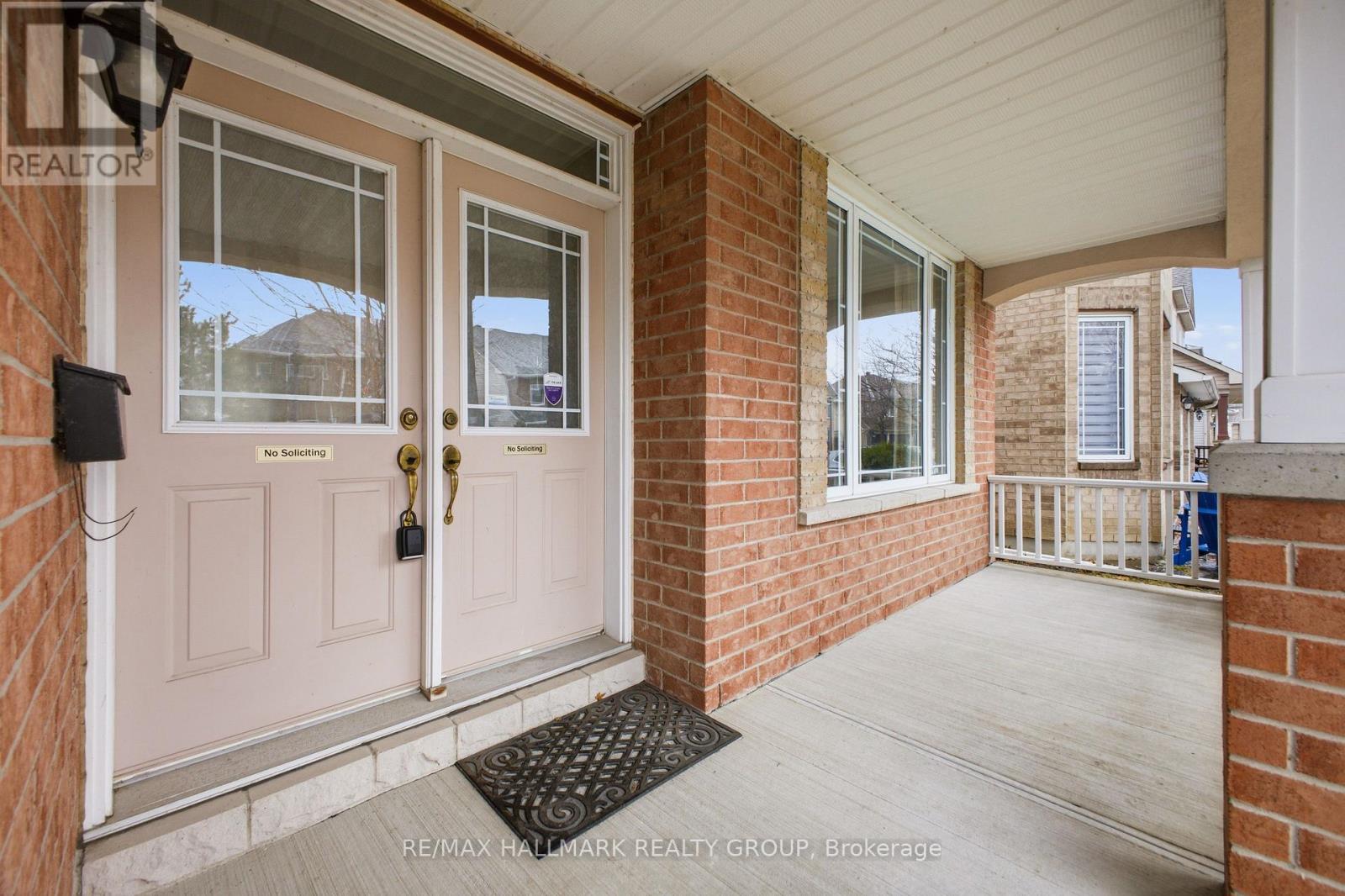 747 Larcastle Circle, Ottawa, Ontario  K4A 4Z2 - Photo 3 - X12993868