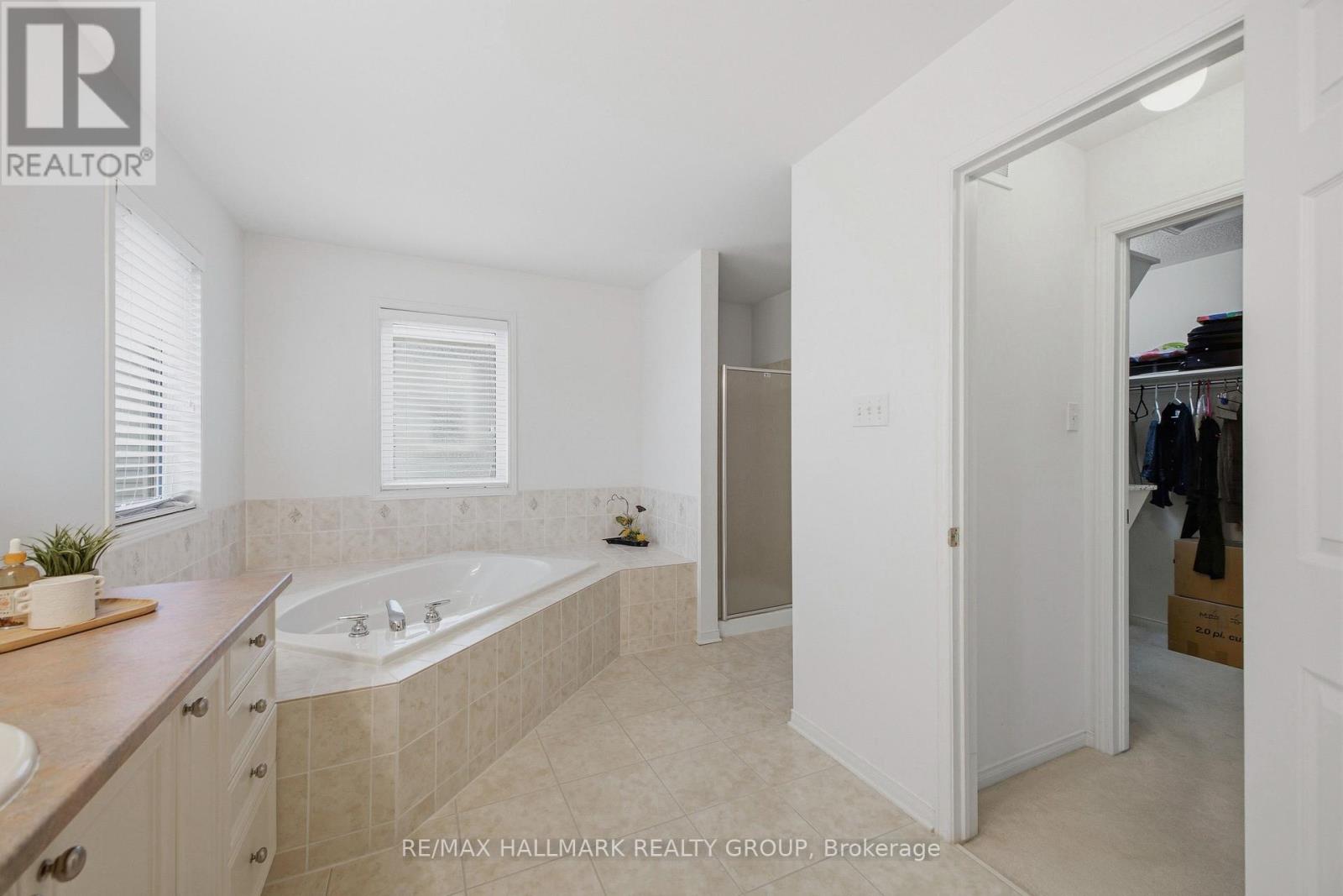 747 Larcastle Circle, Ottawa, Ontario  K4A 4Z2 - Photo 34 - X12993868