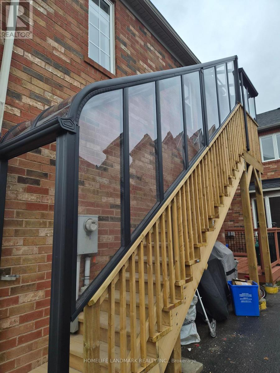 Coach House - 5 Rocking Horse Street, Markham, Ontario  L6B 1L6 - Photo 10 - N12993862