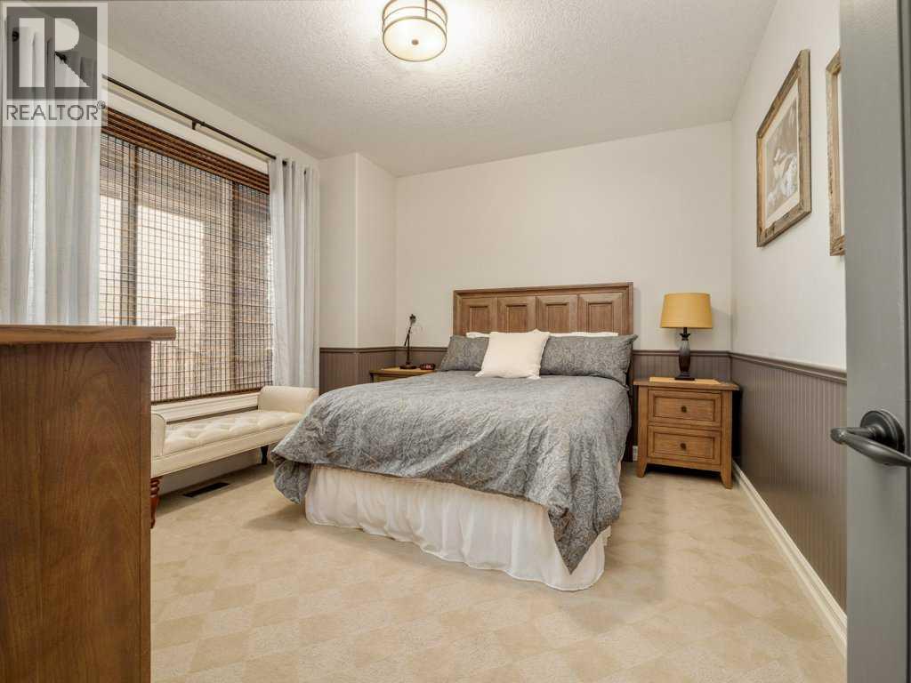 530 Canyon Cove W, Lethbridge, Alberta  T1K 2N4 - Photo 5 - A2296857