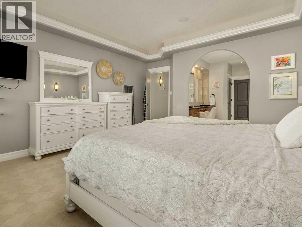 530 Canyon Cove W, Lethbridge, Alberta  T1K 2N4 - Photo 21 - A2296857