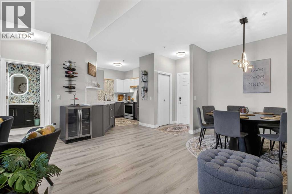 305, 11170 30 Street SW, Calgary, Alberta  T2W 6J2 - Photo 5 - A2295309