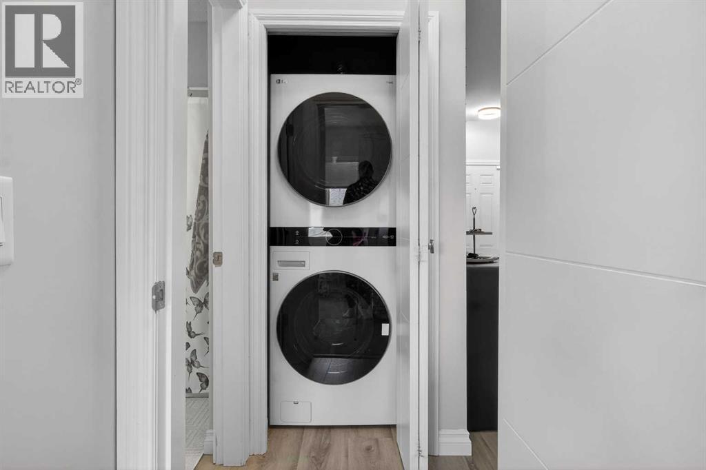 305, 11170 30 Street SW, Calgary, Alberta  T2W 6J2 - Photo 20 - A2295309