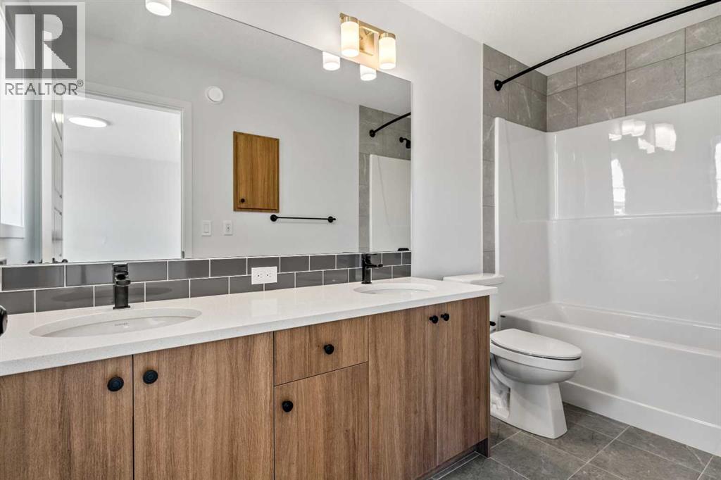 659 Chelsea Pier Run, Chestermere, Alberta  T1X 3H6 - Photo 19 - A2301086