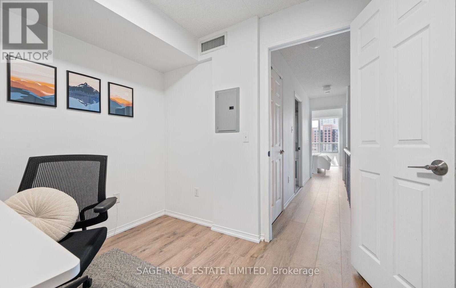 707 - 17 Michael Power Place, Toronto, Ontario  M9A 5G5 - Photo 16 - W12993860
