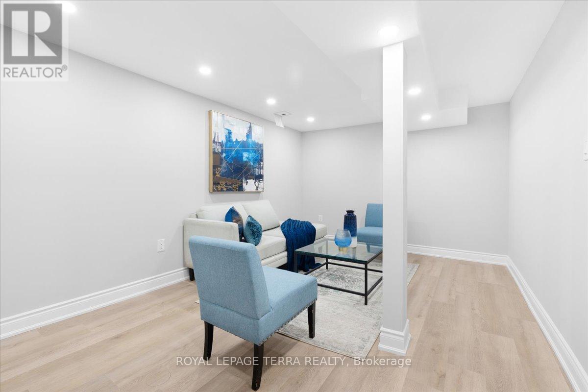 236 Royal Salisbury Way, Brampton, Ontario  L6V 3H4 - Photo 14 - W12993866