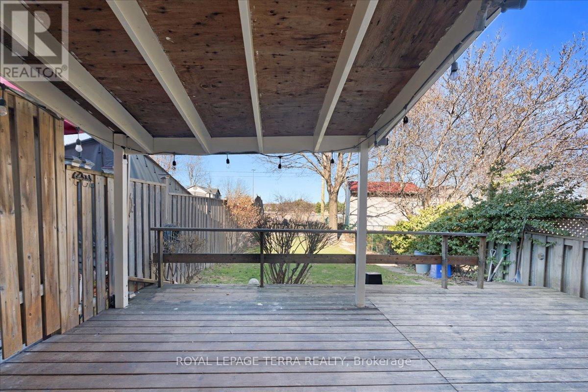 236 Royal Salisbury Way, Brampton, Ontario  L6V 3H4 - Photo 19 - W12993866