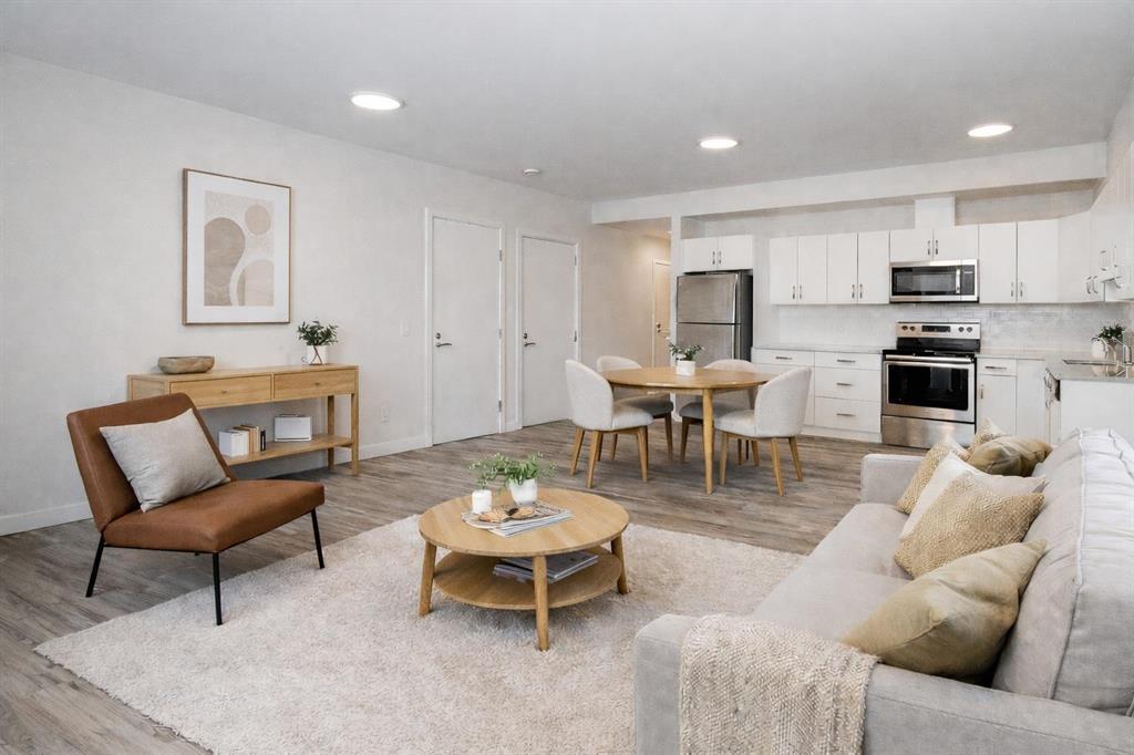 18 Picardy Place, Winnipeg, Manitoba  R3G 0R9 - Photo 3 - 202606892